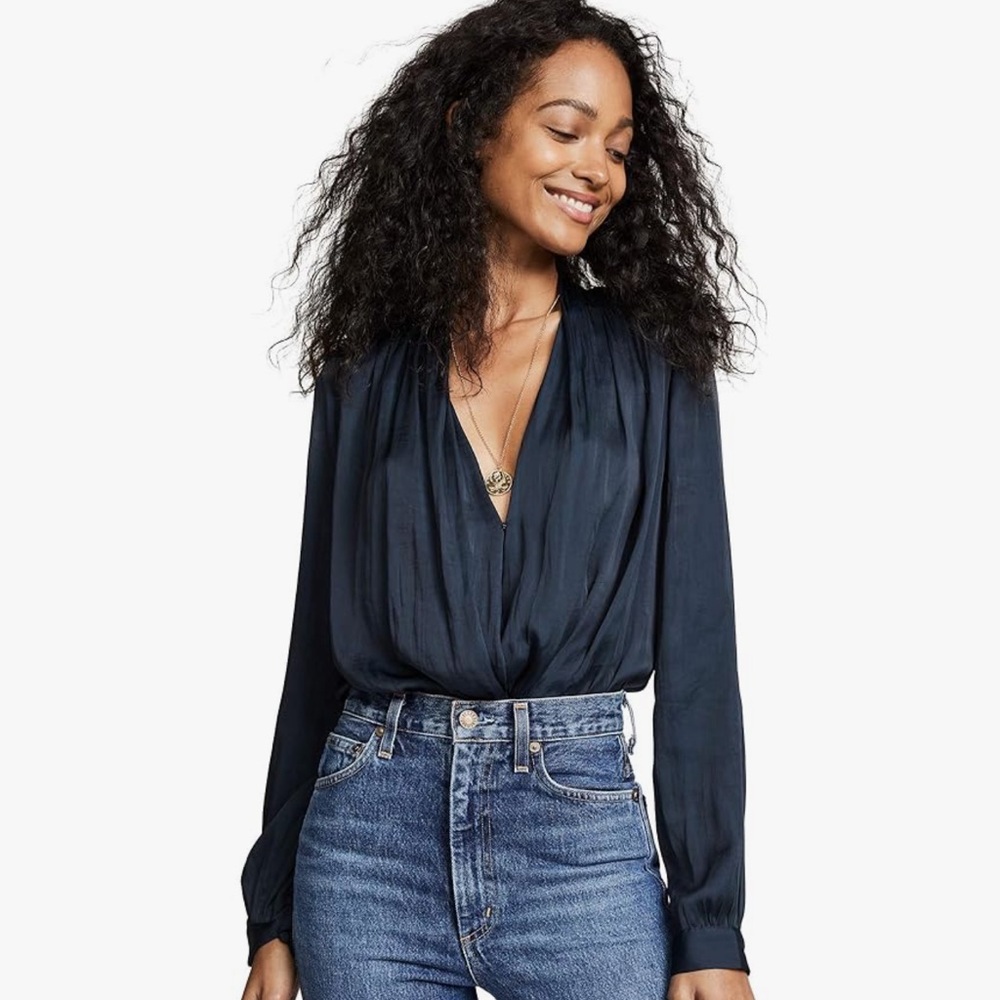 PAIGE Sevilla Vneck Bodysuit -S